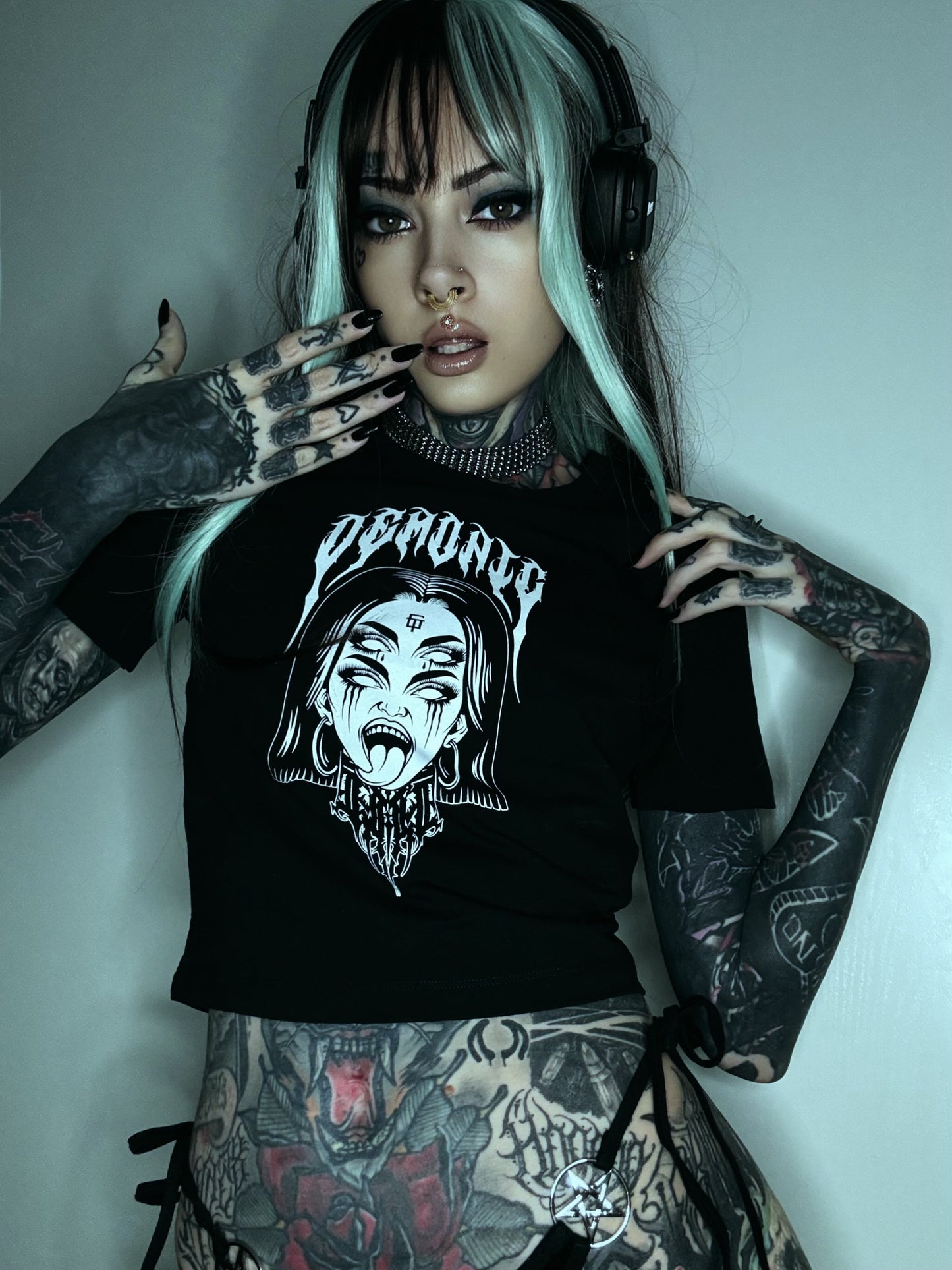 Demonic - Cropped tee - Women's